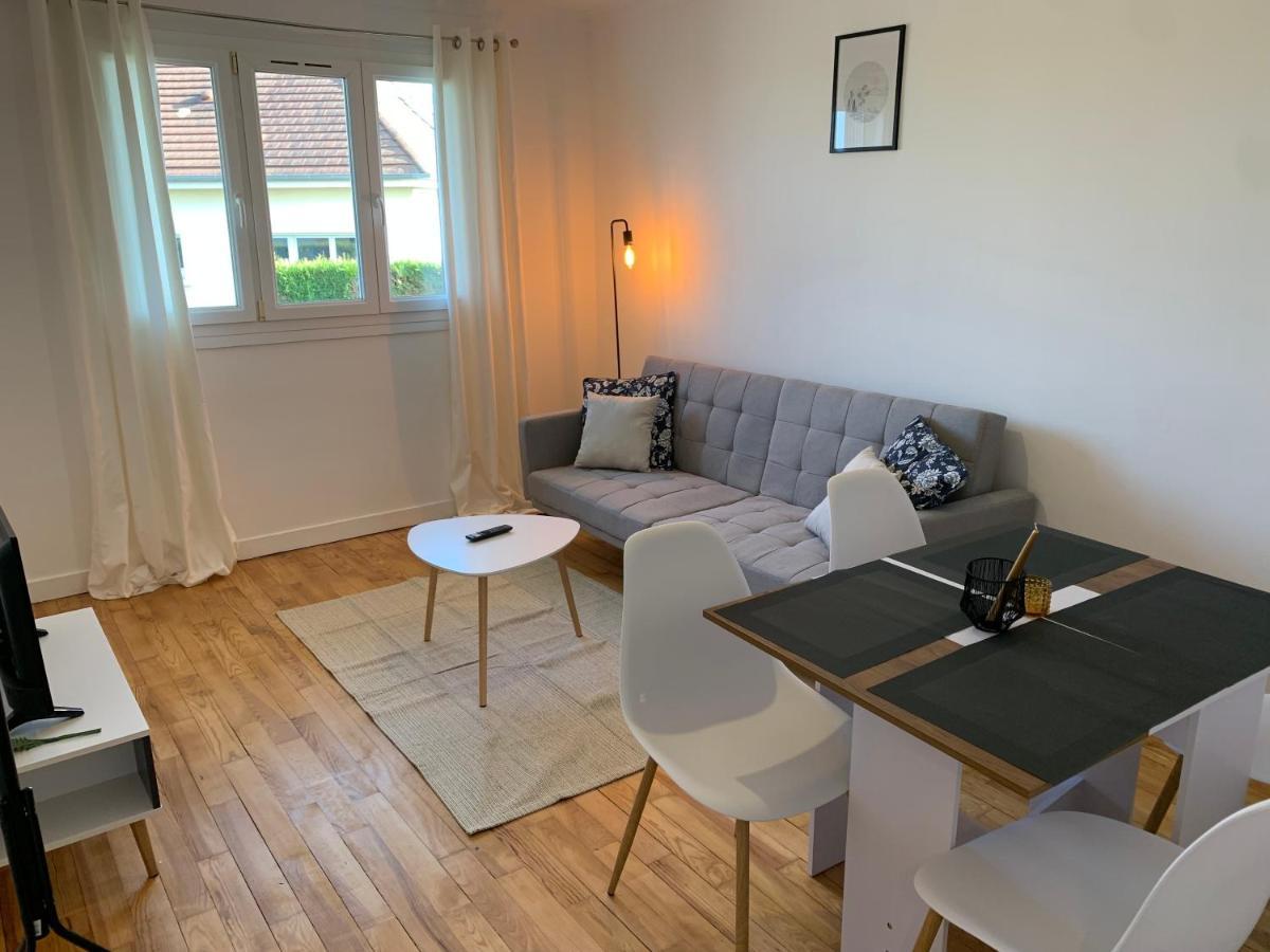 Lacolline-Ponthebert,Com - Appartement Entier Renove -Grand Parking Gratuit, Tout Equipe, Confortable, Netflix Et Amazon Prime Gratuits Et Illimites, Matelas Emma, Lave Linge, Vue Sur La Vallee, Rdc Luaran gambar