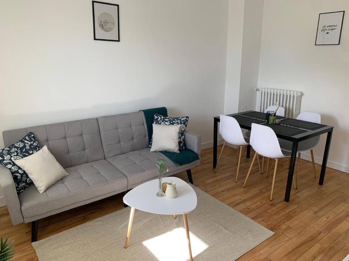 Lacolline-Ponthebert,Com - Appartement Entier Renove -Grand Parking Gratuit, Tout Equipe, Confortable, Netflix Et Amazon Prime Gratuits Et Illimites, Matelas Emma, Lave Linge, Vue Sur La Vallee, Rdc Luaran gambar