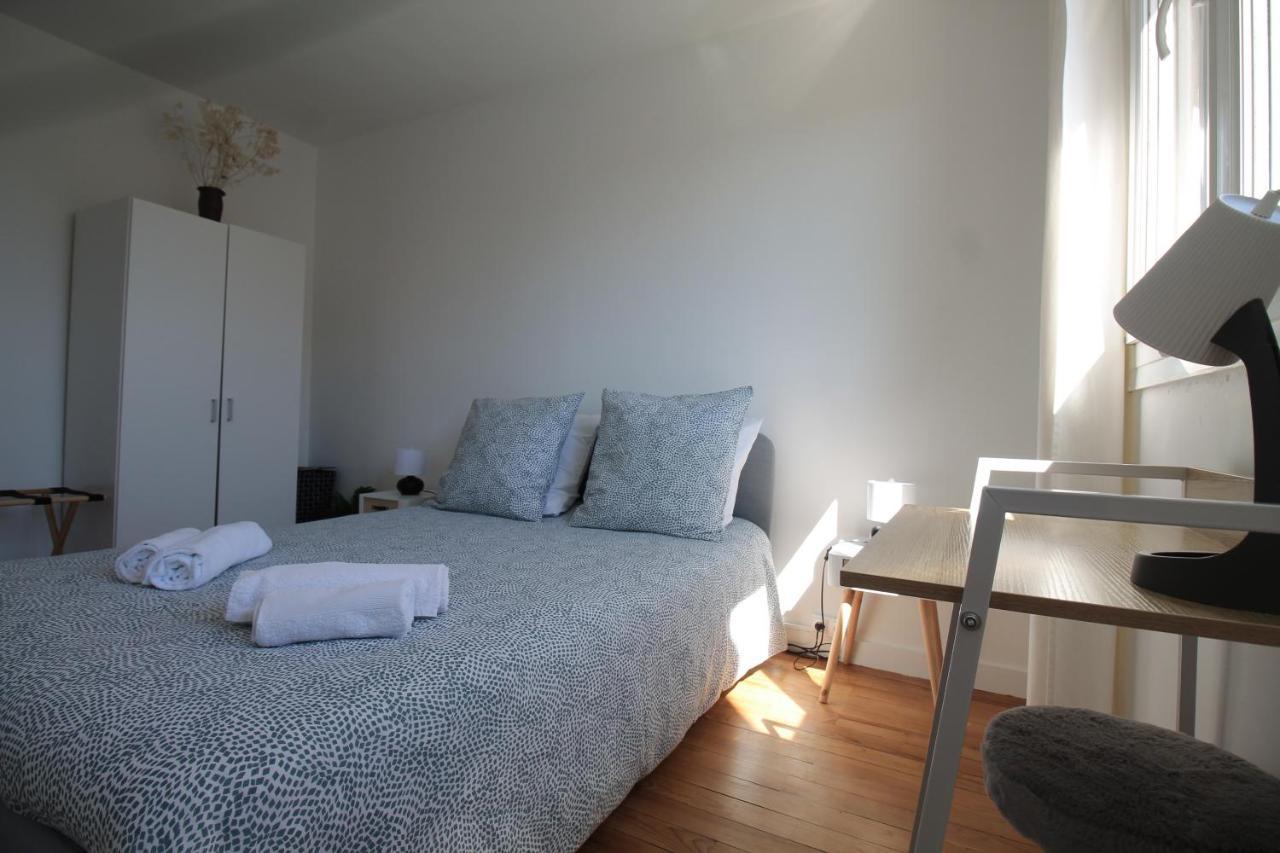 Lacolline-Ponthebert,Com - Appartement Entier Renove -Grand Parking Gratuit, Tout Equipe, Confortable, Netflix Et Amazon Prime Gratuits Et Illimites, Matelas Emma, Lave Linge, Vue Sur La Vallee, Rdc Luaran gambar