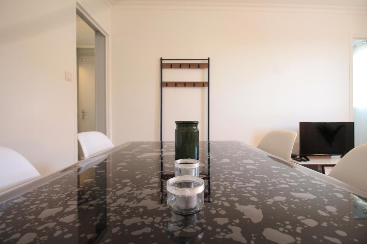 Lacolline-Ponthebert,Com - Appartement Entier Renove -Grand Parking Gratuit, Tout Equipe, Confortable, Netflix Et Amazon Prime Gratuits Et Illimites, Matelas Emma, Lave Linge, Vue Sur La Vallee, Rdc Luaran gambar
