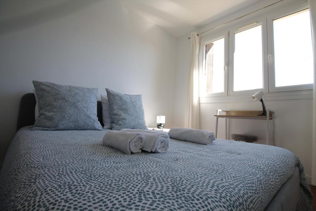 Lacolline-Ponthebert,Com - Appartement Entier Renove -Grand Parking Gratuit, Tout Equipe, Confortable, Netflix Et Amazon Prime Gratuits Et Illimites, Matelas Emma, Lave Linge, Vue Sur La Vallee, Rdc Luaran gambar