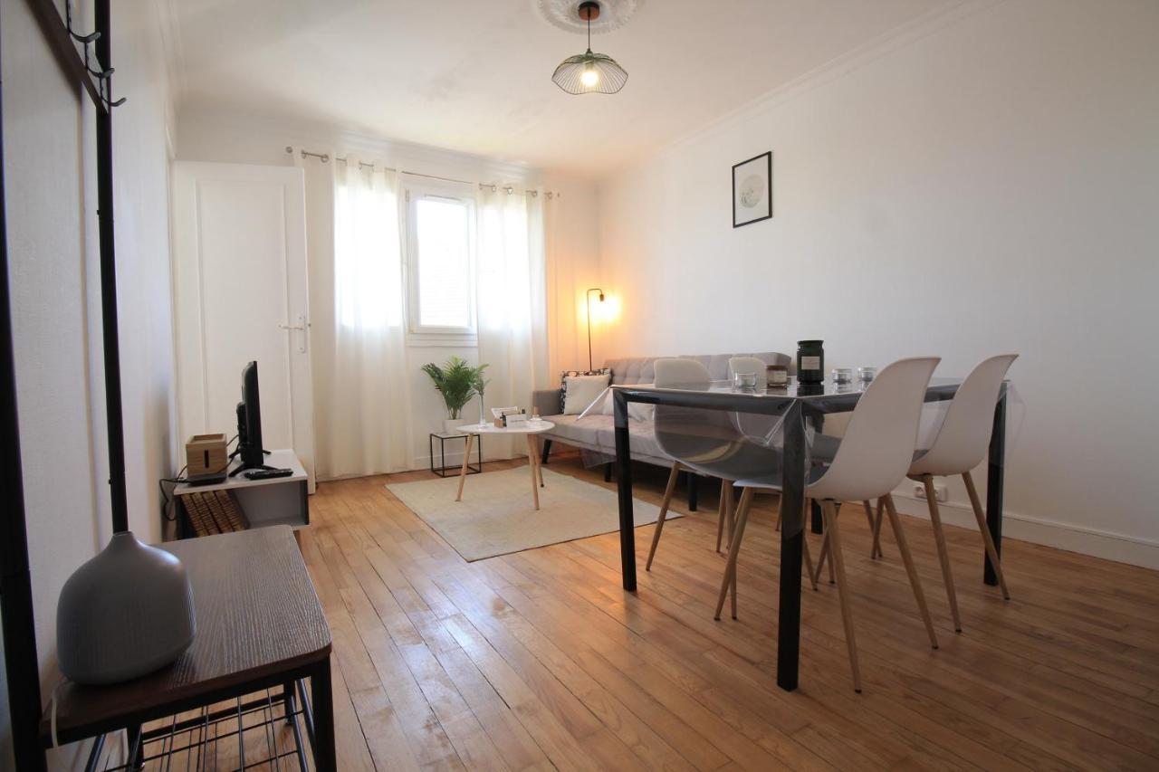 Lacolline-Ponthebert,Com - Appartement Entier Renove -Grand Parking Gratuit, Tout Equipe, Confortable, Netflix Et Amazon Prime Gratuits Et Illimites, Matelas Emma, Lave Linge, Vue Sur La Vallee, Rdc Luaran gambar