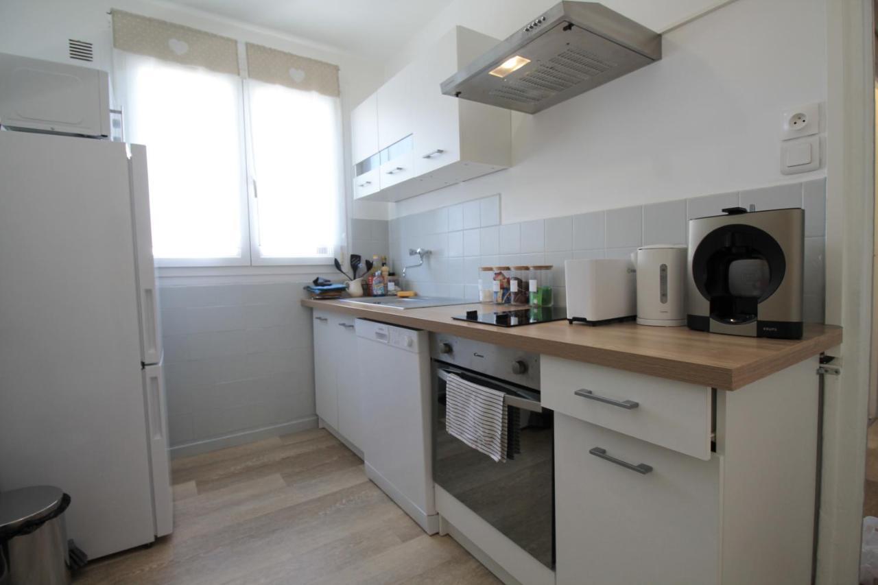 Lacolline-Ponthebert,Com - Appartement Entier Renove -Grand Parking Gratuit, Tout Equipe, Confortable, Netflix Et Amazon Prime Gratuits Et Illimites, Matelas Emma, Lave Linge, Vue Sur La Vallee, Rdc Luaran gambar