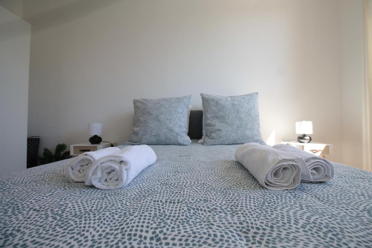 Lacolline-Ponthebert,Com - Appartement Entier Renove -Grand Parking Gratuit, Tout Equipe, Confortable, Netflix Et Amazon Prime Gratuits Et Illimites, Matelas Emma, Lave Linge, Vue Sur La Vallee, Rdc Luaran gambar