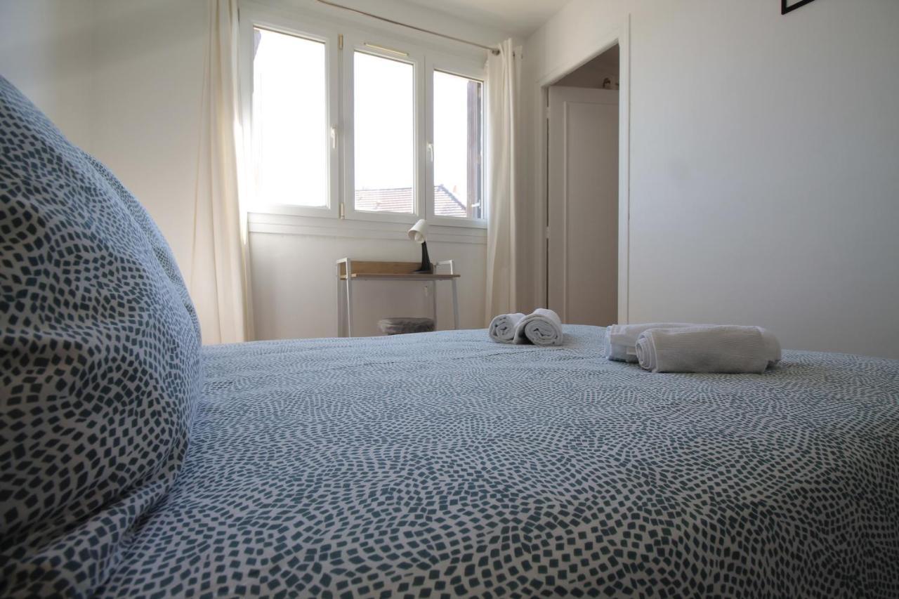Lacolline-Ponthebert,Com - Appartement Entier Renove -Grand Parking Gratuit, Tout Equipe, Confortable, Netflix Et Amazon Prime Gratuits Et Illimites, Matelas Emma, Lave Linge, Vue Sur La Vallee, Rdc Luaran gambar